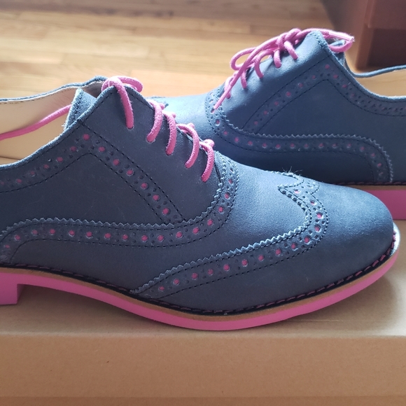 Oxford - Picture 4 of 4